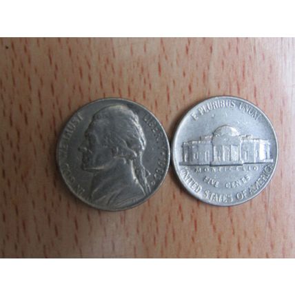 1985d USA 5 Cents Jefferson Nickel Coin