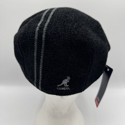 Kangol Size Small Flat Cap New w/Tags Black Grey Stripe Mens Hat Fashion