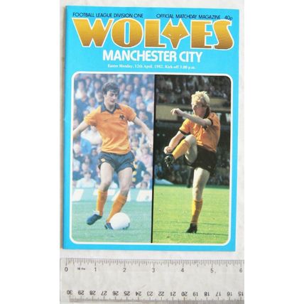 1982 programme Wolverhampton Wanderers v. Manchester City