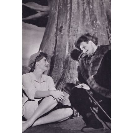 Vanessa Redgrave as Rosalind & Max Royal Shakespeare Theatre Postcard