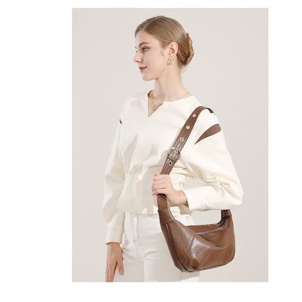 Ladies' Genuine Leather Shell Bag Brown