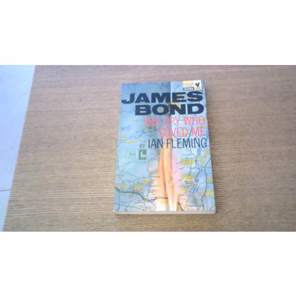 JAMES BOND: THE SPY WHO LOVED ME. Ian Fleming. 007 (P/B) VINTAGE 1968