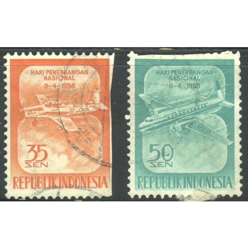 Indonesia 1958 - SG760/761 - 35s & 50s - National Aviation Day x 2 - used