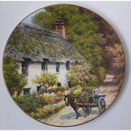 Royal Worcester DUNSTER Plate, Quinton's Victorian Villages