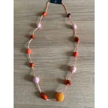 Long wooden and cotton beads necklace