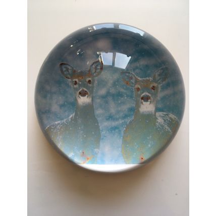 GLASS PAPERWEIGHT - SNOW DEER (MARKS & SPENCER)