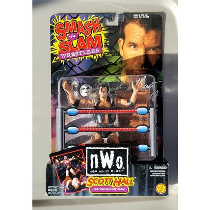 wcw wwf ljn wrestling superstars smash 'n slam scott hall wrestling figure