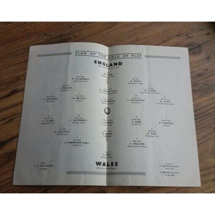 1954 England vs Wales (autographed) ** FREE P&P **