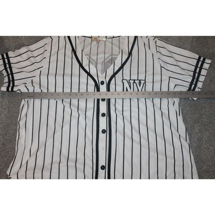 Cult Favorite NY New York Yankees Pinstripes Jersey #32 Size 3X