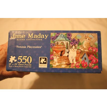PETUNIA PLAYMATES 550 PIECE PUZZLE SEALED KITTENS