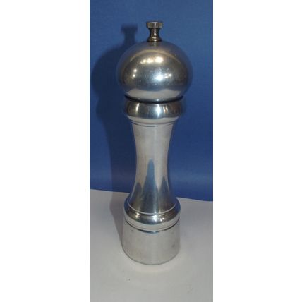 Rare Epic Chef Specialties Stainless Steel Prentiss 9 " Inch Tall Pepper Mill