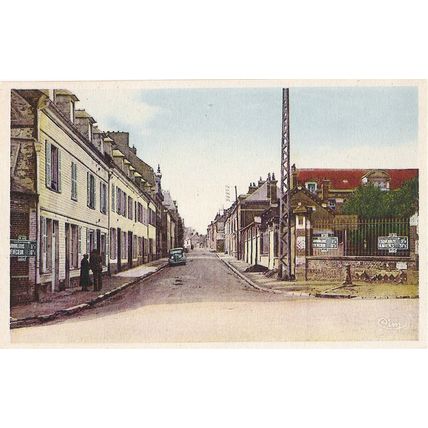 60 - Breteuil - rue des écoles