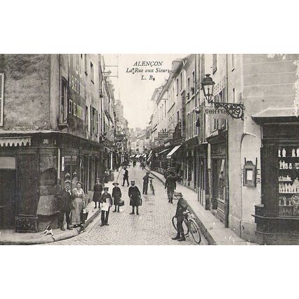 61 - Alençon - la rue aux sieurs