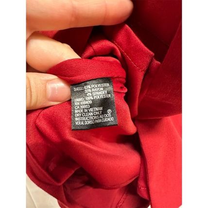 Tahari Arthur S Levine Women's Size 16 Red Off-Shoulder Knee Length Formal Dress