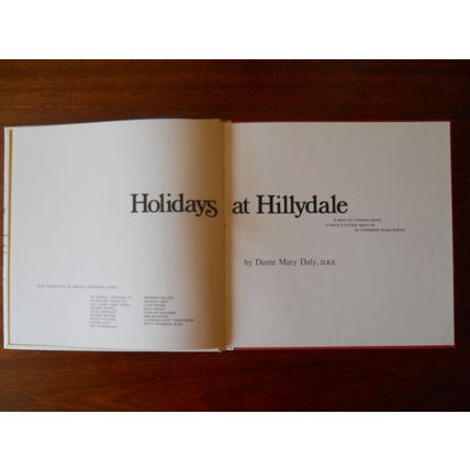 Holidays at Hillydale - Dame Mary Daly Illustrated by Leading Australian Artists