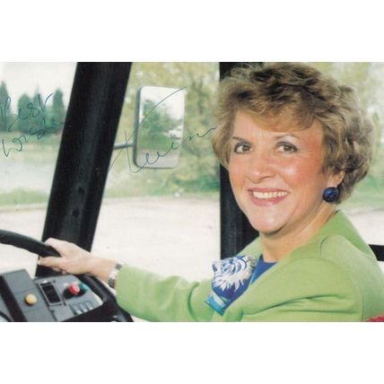 Teresa Gorman Billericay Conservative MP Campaign Postcard Hand Signed Photo