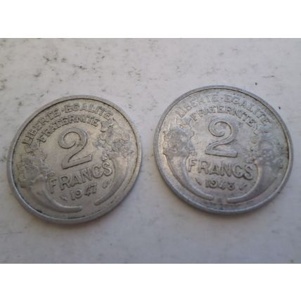 France - 2 differently dated 2 franc coins - dated 1947 and 1948B