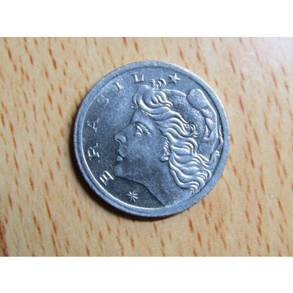 Brazil Brasil 1967 5 Centavos Coin