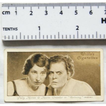 1931 Wills Cinema Stars 3rd No. 29 Polly Moran & Marie Dressler in Reducing