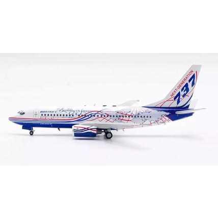 B737-75B BOEING HOUSE COLOURS REG: N1791B W/STAND - INFLIGHT200 IF737791B 1/200