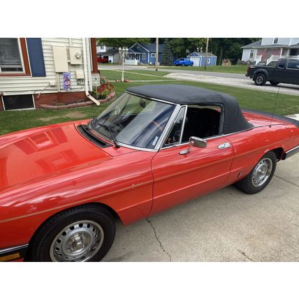 1985 Alfa Romeo Spider