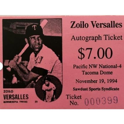 Zoilo Versalles (d. 1995) Signed Autographed Glossy 8x10 Photo Minnesota Twins
