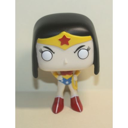 Funko POP DC Comics Wonder Woman Vinyl Figure