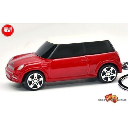 RARE KEYCHAIN RED WHITE MINI COOPER TINTED WINDOWS NEW CUSTOM Ltd GREAT GIFT