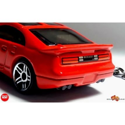 RARE KEYCHAIN RED NISSAN 300ZX CUSTOM Ltd Ed. EDITION GREAT GIFT NOVELTY