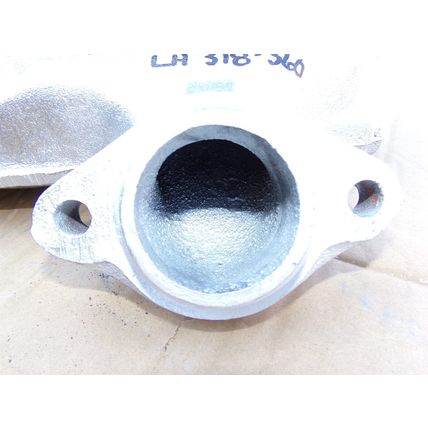 1976 77 78 79 Plymouth Chrysler Exhaust Manifold 318 360 3830204 Volare Cordoba