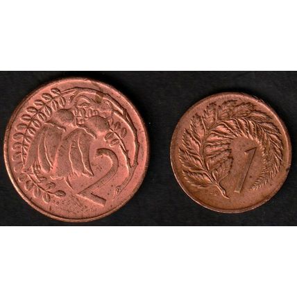 New Zealand One and Two Cent Coins 1969 2c 1970 1c NZ Fern QE II