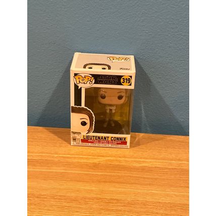 Funko Pop! Star Wars - Lieutenant Connix #319 Vinyl Figure (Box & Protector)