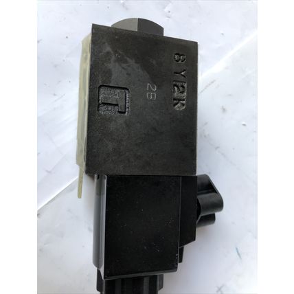 DAIKIN KS0-G02-2BA-30-CLE SOLENOID CONTROLLED VALVE,100 VAC 33 BY 12,FJ