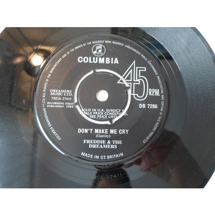 7"1964. FREDDIE & THE DREAMERS .I LOVE YOU BABY. COLUMBIA DB 7286. VERY GOOD