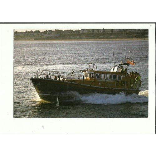 Yorkshire BRIDLINGTON LIFEBOAT Postcard