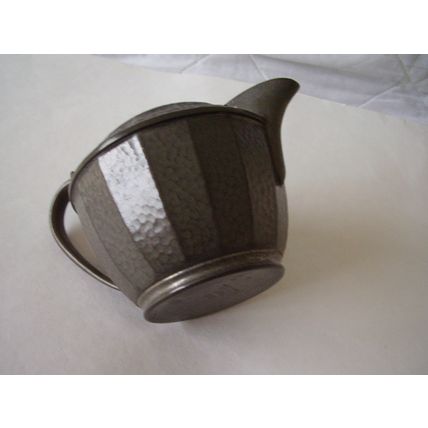 Vintage Art Deco 'Civic' Pewter Hammered Jug T Land & Son Pattern No: 1331