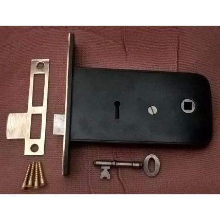 Victorian Horizontal Mortice Lock 1 Lever Has 1 Working Key and Keeper Plate