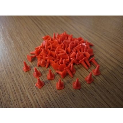 OO / HO Gauge traffic cones 1:76 Scale for Model Railway pack of 90