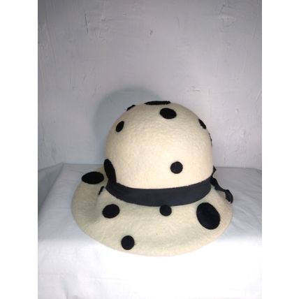 Sitlers "for fashionable hats!" Adorable White/Black Polka Dot Pattern! Fast Shp