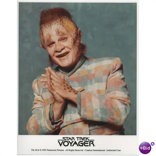 PHOTOGRAPH - STAR TREK: VOYAGER 12 (COLOUR)