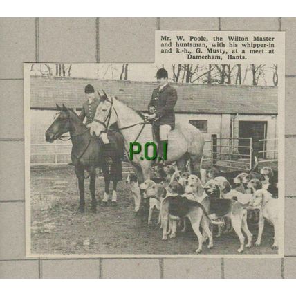 (5270) W Poole Wilton Master G Musty Damerham Hampshire Hunt - 1969 Clip