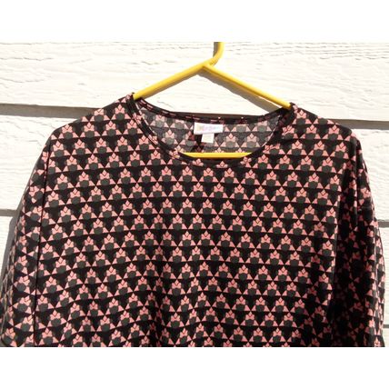 Lularoe Irma Top XXS 45 Chest Minnie Mouse Disney Pattern Black Gray NWT 023