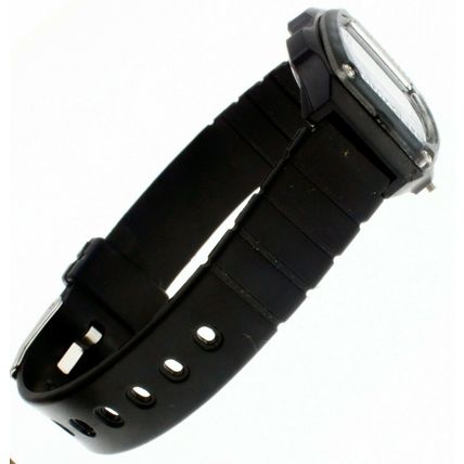 New Vintage OldStock Big Time DW5 Digital Ladies Wrist Watch Water R New Battery