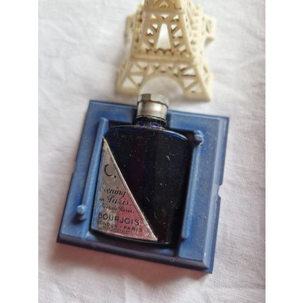 RARE VINTAGE 1940's SOIR DE PARIS IN EIFLE TOWER CASE