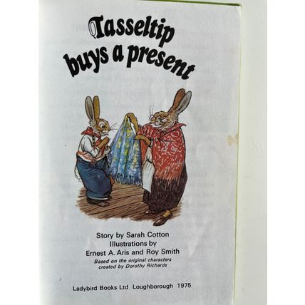 TASSELTIP BUYS A PRESENT (UK LADYBIRD BOOK, 1975)