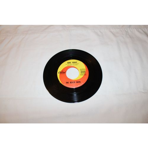The Beach Boys 45 & Picture Sleeve-DARLIN'/HERE TODAY