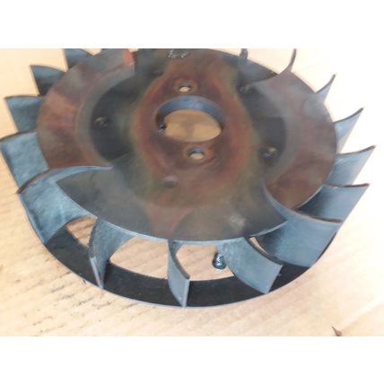Blower / flywheel fan 790698 from V Twin 20HP Briggs & Stratton 407677-0229-E1