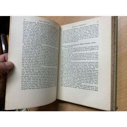 1937 "NEW WRITING" STORIES OF 15,000 WORDS EM FORSTER HARDBACK BOOK (P4)
