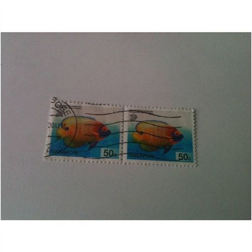 SINGAPORE 2001 TROPICAL MARINE FISH 50c joint pair EBID 1 USED
