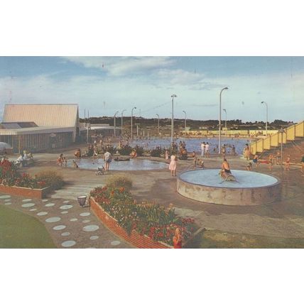 Onekawa Parl Aquatic Centre Childrens Pool New Zealand Postcard